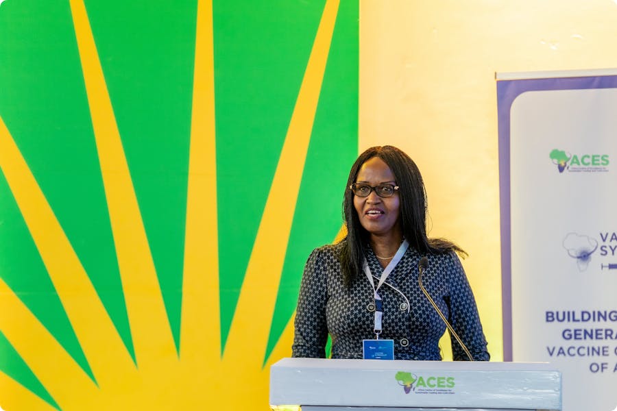 Dr. Isabelle Mukagatare at the vaccine symposium